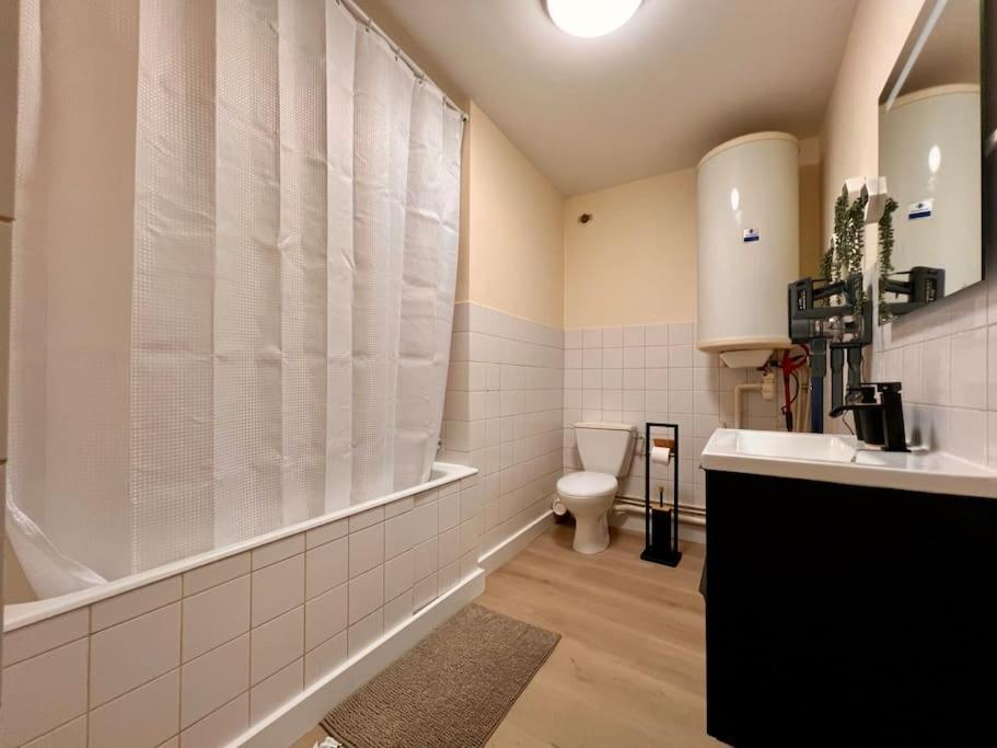 Appartement Climatise 4Prsn Au Pied De La Citadelle Besanzón Exterior foto